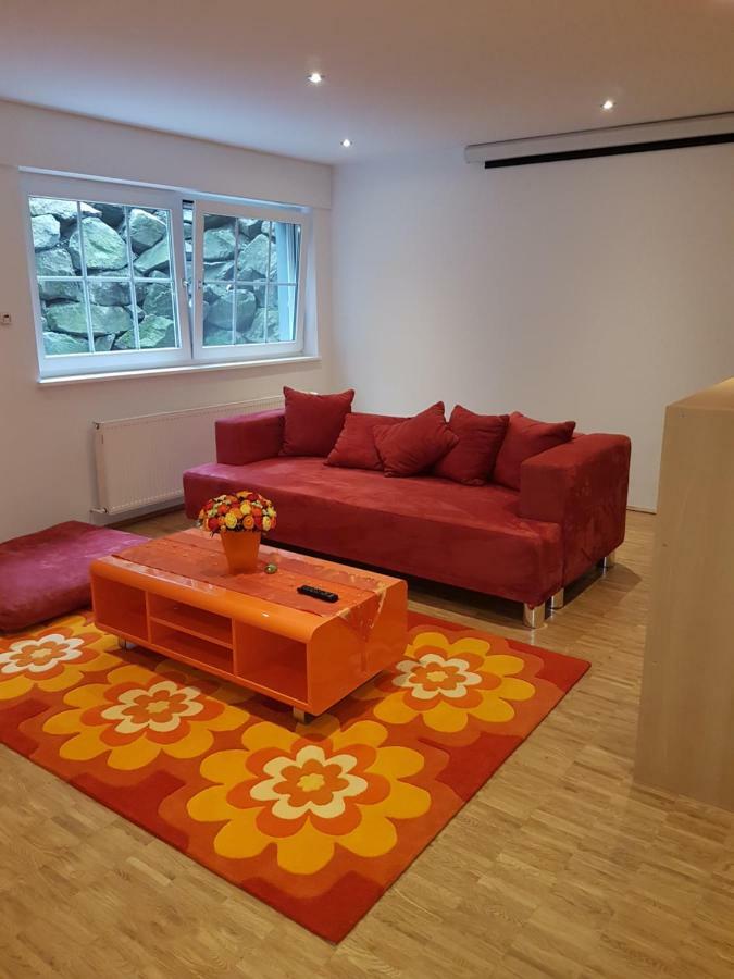 Wohnen Im Souterrain Einer Villa هيردكه المظهر الخارجي الصورة