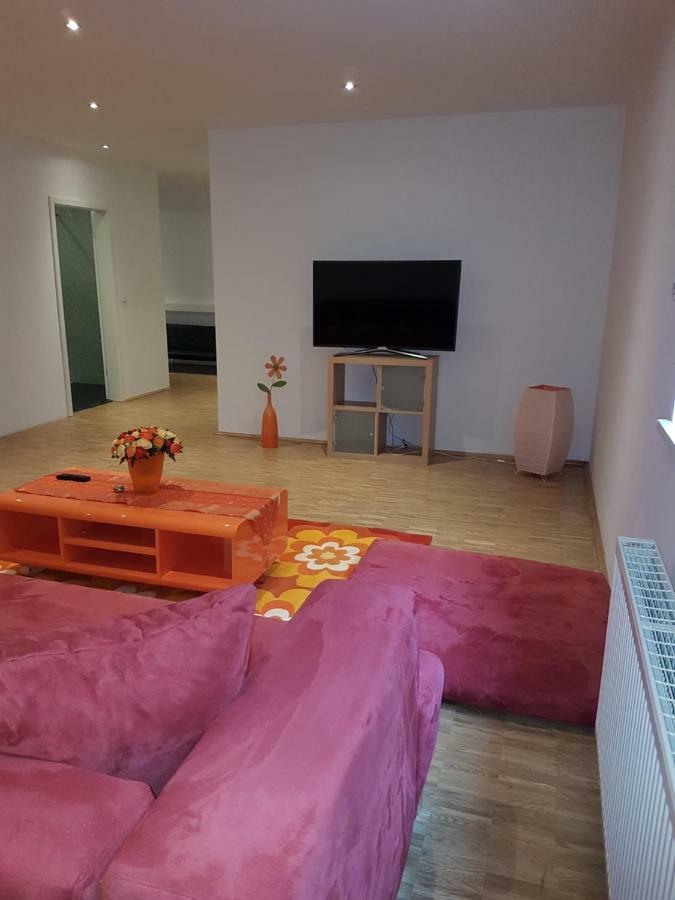 Wohnen Im Souterrain Einer Villa هيردكه المظهر الخارجي الصورة
